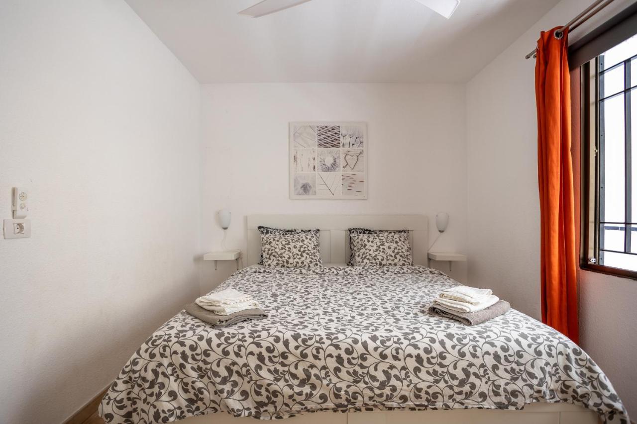 Castle Harbour Phoebe'S Flat Los Cristianos By Lovetenerife Extérieur photo